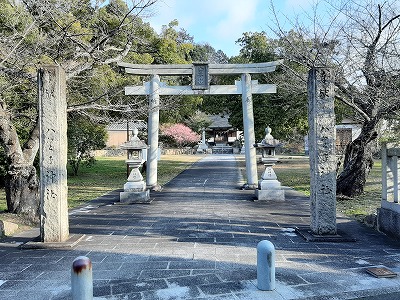 八皇子神社