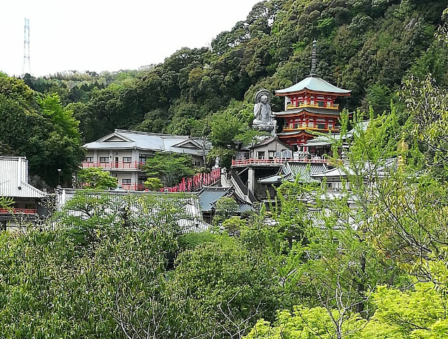 朝護孫子寺