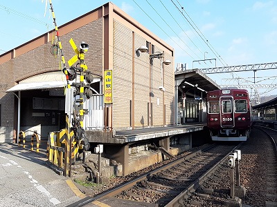 滝山駅